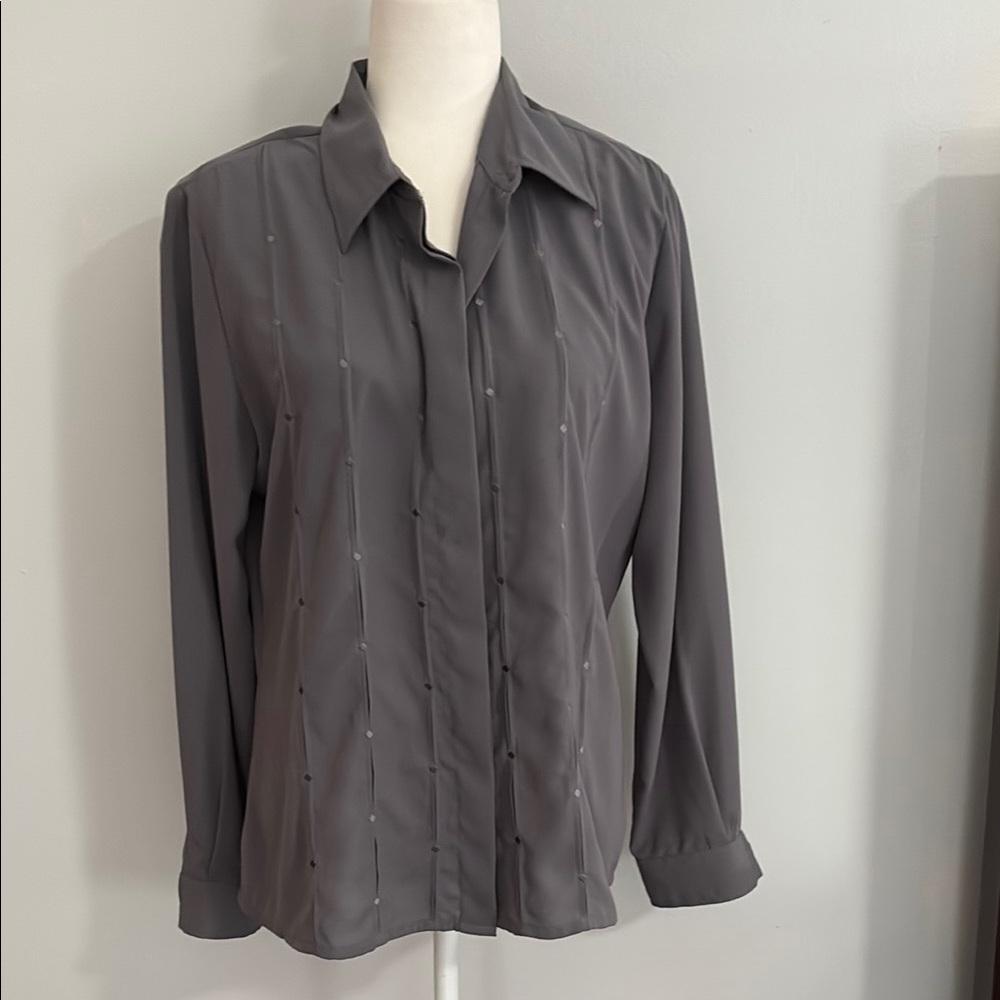 Women’s gray dress blouse